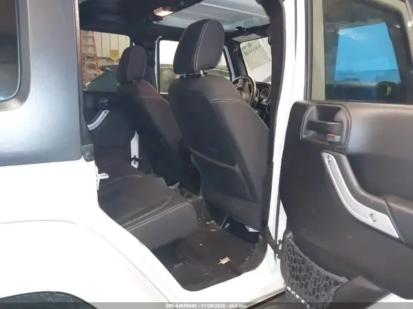 1C4BJWEG4HL610377 2017 JEEP WRANGLER - Image 8
