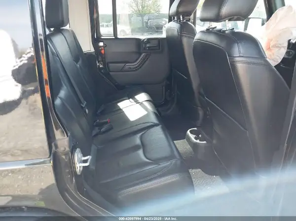 1C4BJWEG4HL692465 2017 JEEP WRANGLER - Image 8