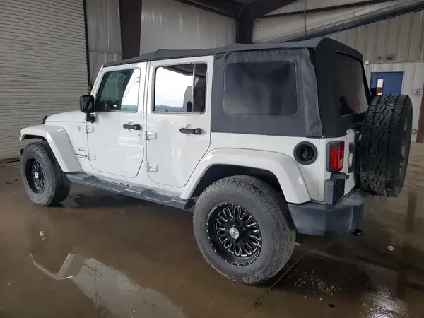 1C4BJWEG4HL701813 2017 JEEP WRANGLER - Image 2