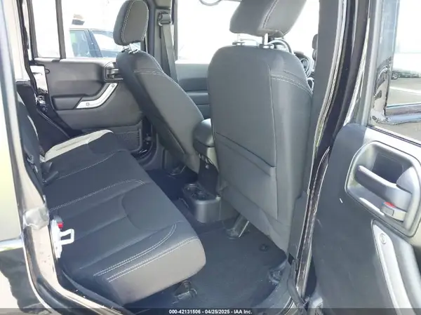 1C4BJWEG4HL733872 2017 JEEP WRANGLER - Image 8