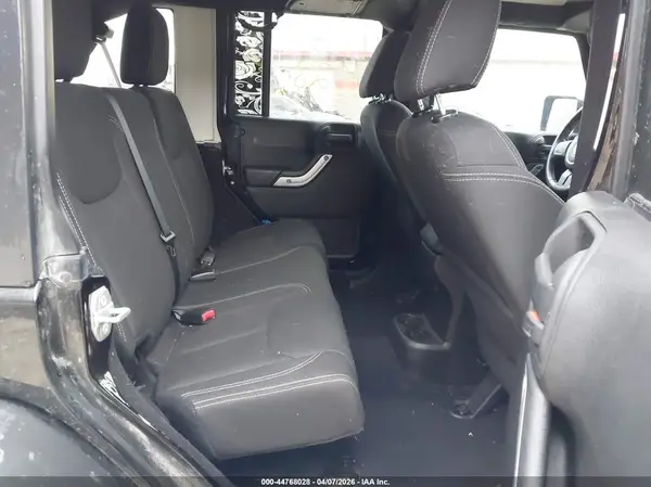 1C4BJWEG5GL111201 2016 JEEP WRANGLER - Image 8
