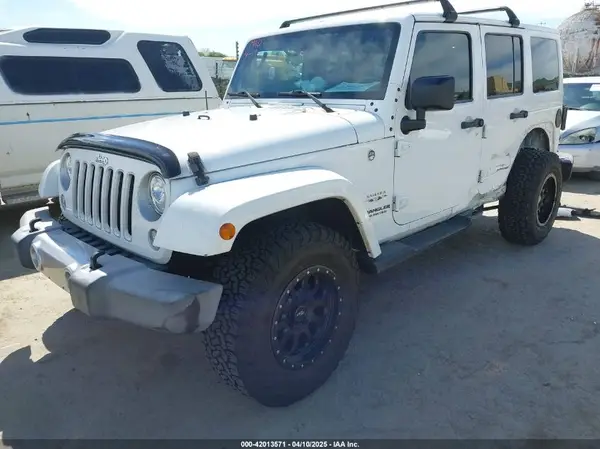 1C4BJWEG5HL588535 2017 JEEP WRANGLER - Image 2