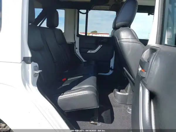 1C4BJWEG5HL588535 2017 JEEP WRANGLER - Image 8