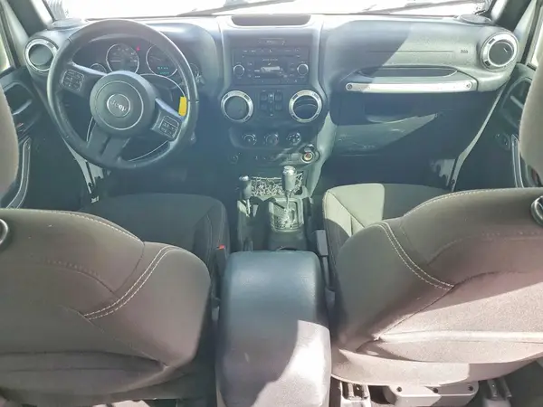 1C4BJWEG5HL664660 2017 JEEP WRANGLER - Image 8