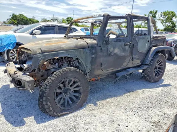 1C4BJWEG6HL510054 2017 JEEP WRANGLER - Image 1