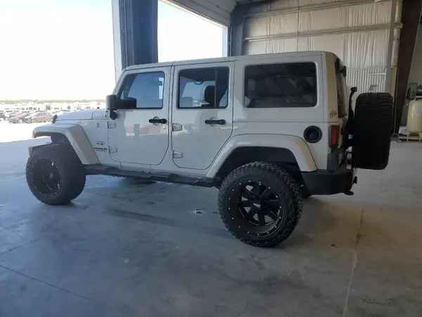 1C4BJWEG6HL526660 2017 JEEP WRANGLER - Image 2