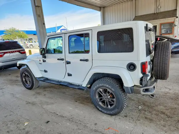 1C4BJWEG6HL532961 2017 JEEP WRANGLER - Image 2