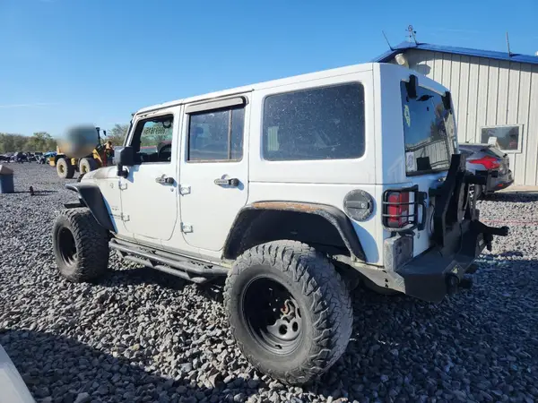 1C4BJWEG6HL567595 2017 JEEP WRANGLER - Image 2