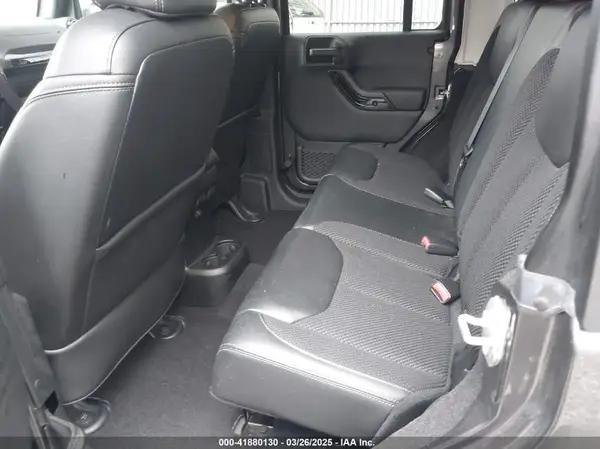 1C4BJWEG6HL616777 2017 JEEP WRANGLER - Image 8