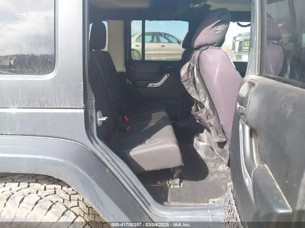 1C4BJWEG6HL735431 2017 JEEP WRANGLER - Image 8