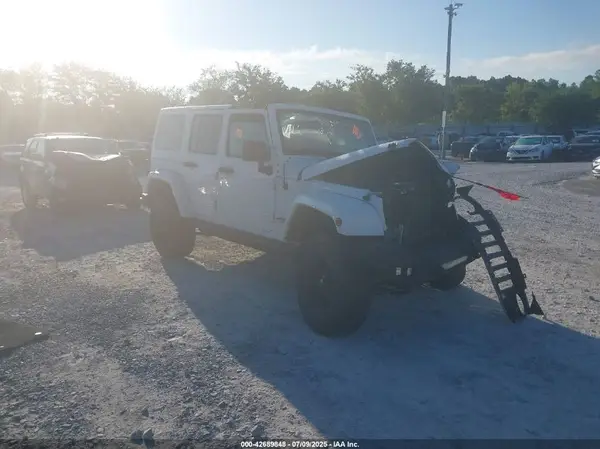 1C4BJWEG7HL612432 2017 JEEP WRANGLER - Image 1