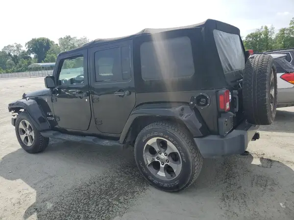 1C4BJWEG9HL559572 2017 JEEP WRANGLER - Image 2