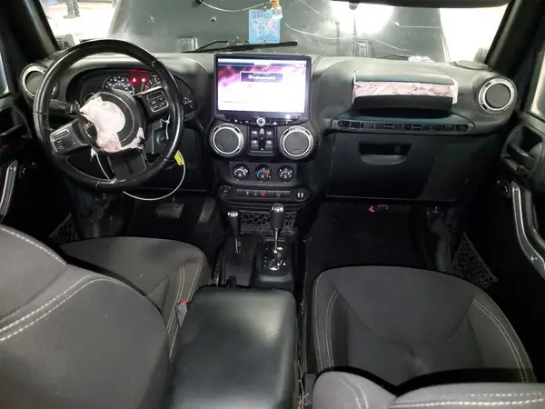 1C4BJWEG9HL698729 2017 JEEP WRANGLER - Image 8