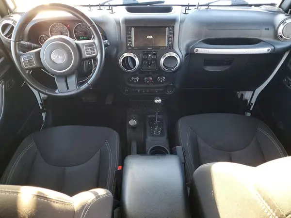 1C4BJWEG9HL699184 2017 JEEP WRANGLER - Image 8