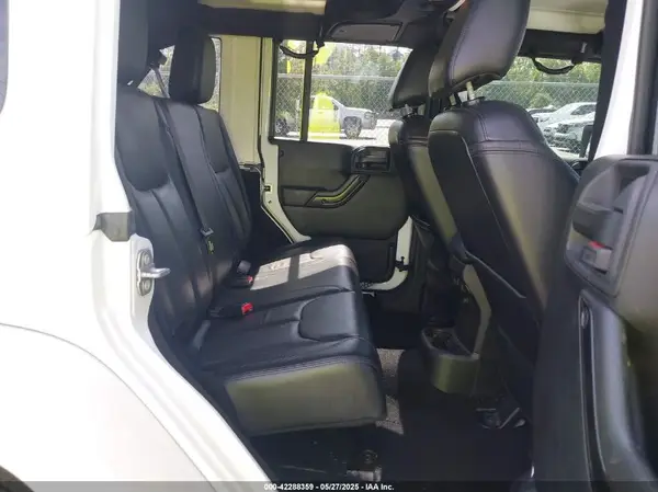 1C4BJWEG9HL708837 2017 JEEP WRANGLER - Image 8