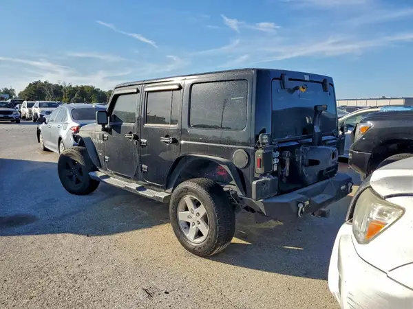 1C4BJWEGXHL620038 2017 JEEP WRANGLER - Image 2