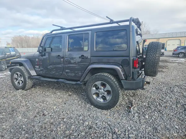 1C4BJWEGXHL647305 2017 JEEP WRANGLER - Image 2
