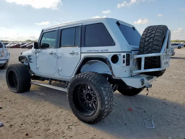 1C4BJWFG0JL818034 2018 JEEP WRANGLER - Image 2