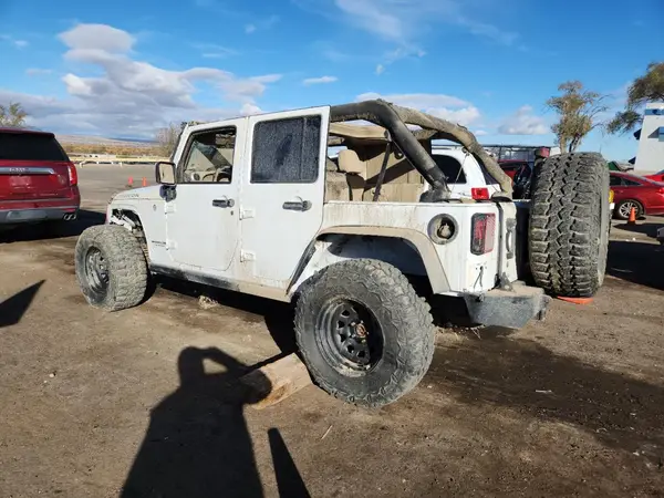 1C4BJWFG2GL197985 2016 JEEP WRANGLER - Image 2