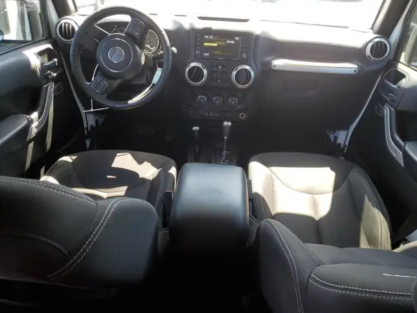 1C4BJWFG2HL559847 2017 JEEP WRANGLER - Image 8