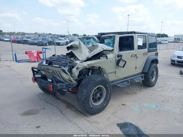 1C4BJWFG2HL701727 2017 JEEP WRANGLER - Image 2