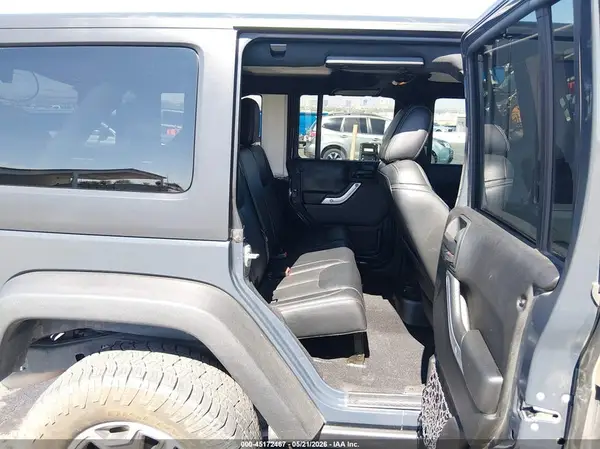 1C4BJWFG3HL580853 2017 JEEP WRANGLER - Image 8