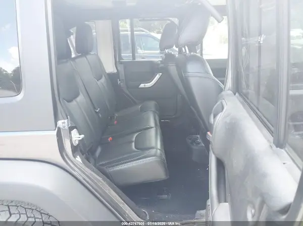 1C4BJWFG3HL733652 2017 JEEP WRANGLER - Image 8