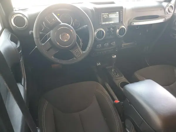 1C4BJWFG4HL677477 2017 JEEP WRANGLER - Image 8