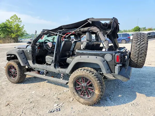 1C4BJWFG5GL275868 2016 JEEP WRANGLER - Image 2