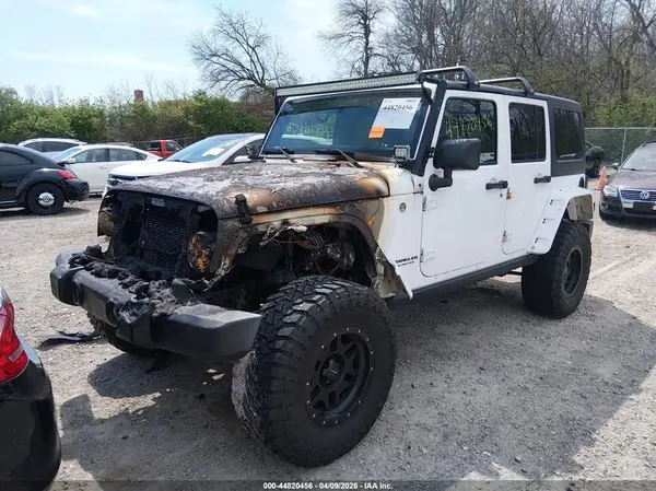1C4BJWFG5HL508181 2017 JEEP WRANGLER - Image 2