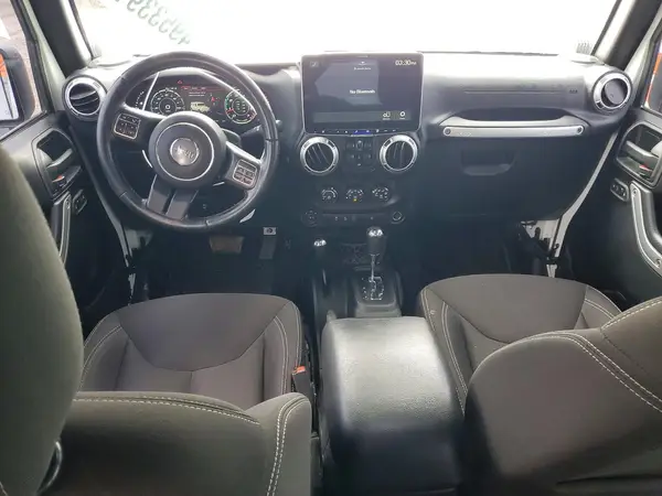1C4BJWFG5HL612363 2017 JEEP WRANGLER - Image 8