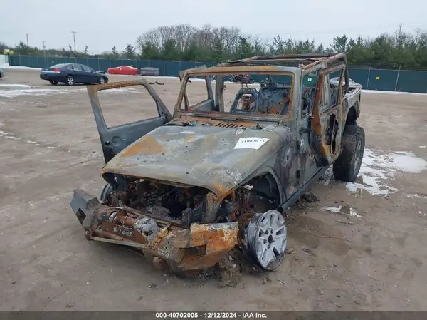 1C4BJWFG5HL643953 2017 JEEP WRANGLER - Image 2