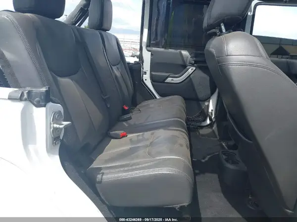 1C4BJWFG5HL653205 2017 JEEP WRANGLER - Image 8