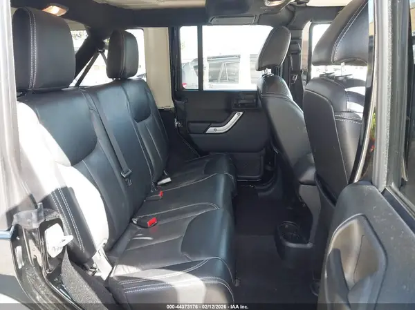 1C4BJWFG7HL587420 2017 JEEP WRANGLER - Image 8