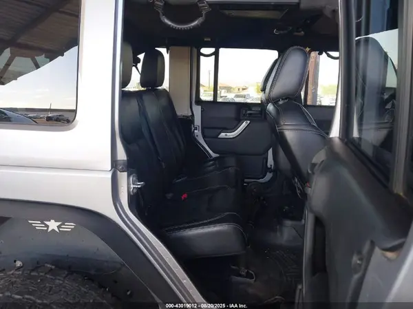 1C4BJWFG8HL533348 2017 JEEP WRANGLER - Image 8