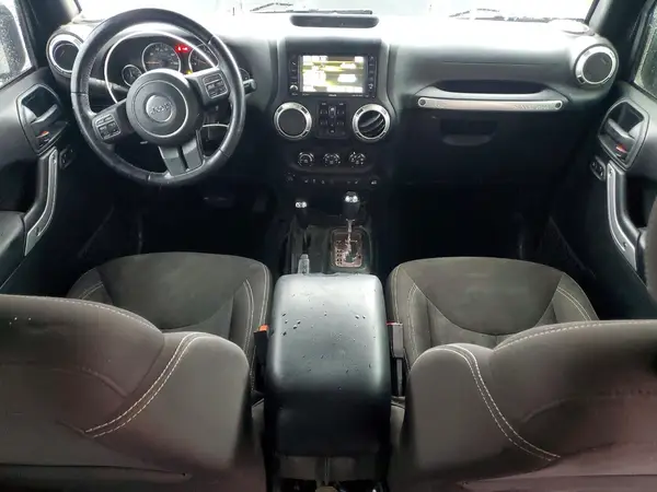 1C4BJWFG8HL561313 2017 JEEP WRANGLER - Image 8