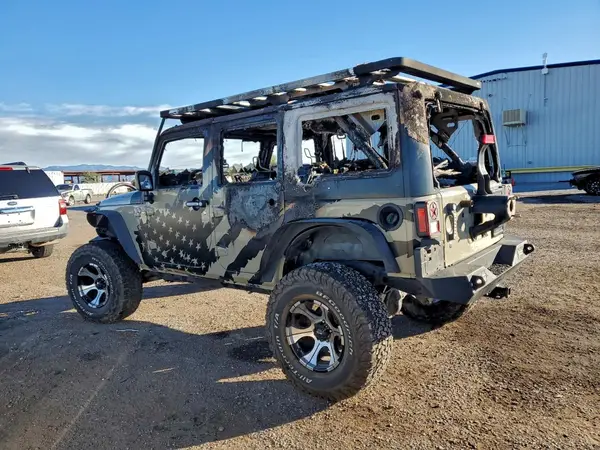 1C4BJWFG8HL573770 2017 JEEP WRANGLER - Image 2