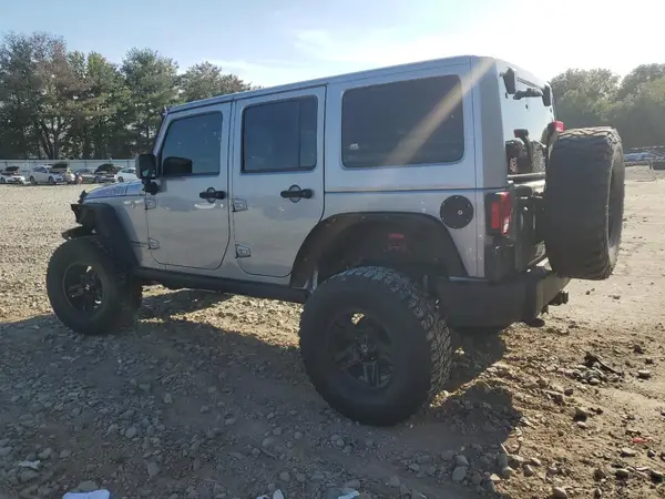 1C4BJWFG8HL755324 2017 JEEP WRANGLER - Image 2
