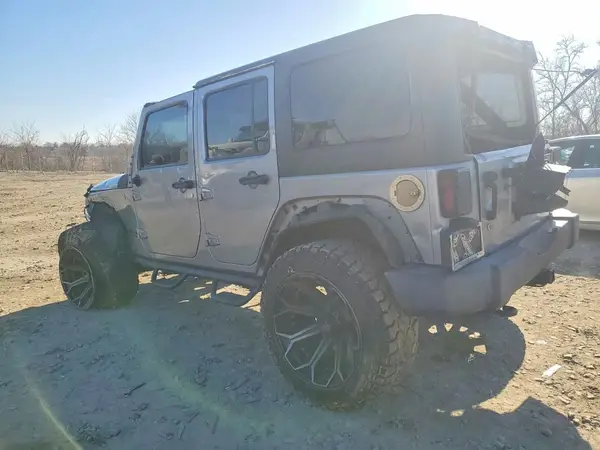 1C4BJWFG9GL205547 2016 JEEP WRANGLER - Image 2