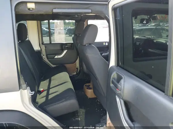 1C4BJWFG9HL713261 2017 JEEP WRANGLER - Image 8