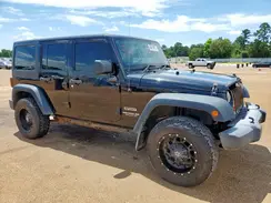 1C4BJWKGXGL232424 2016 JEEP WRANGLER