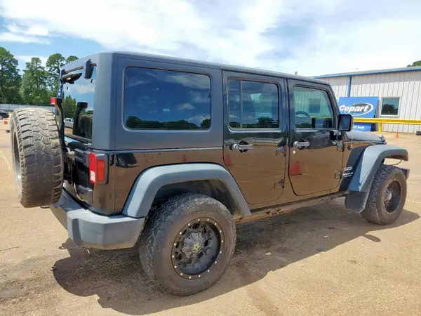 1C4BJWKGXGL232424 2016 JEEP WRANGLER - Image 2
