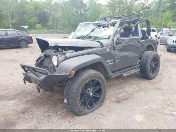 1C4GJWAG1HL681094 2017 JEEP WRANGLER - Image 2