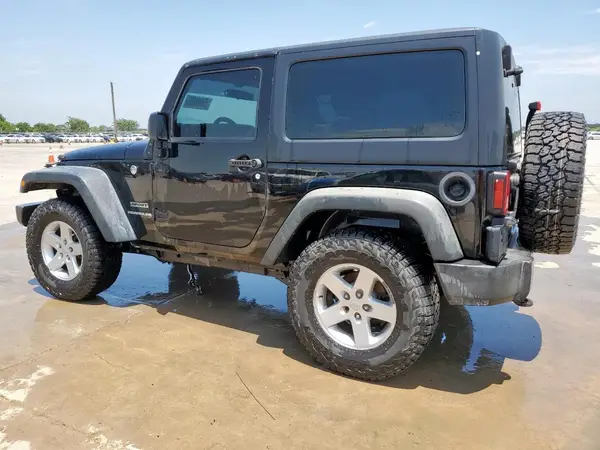 1C4GJWAG4HL596086 2017 JEEP WRANGLER - Image 2