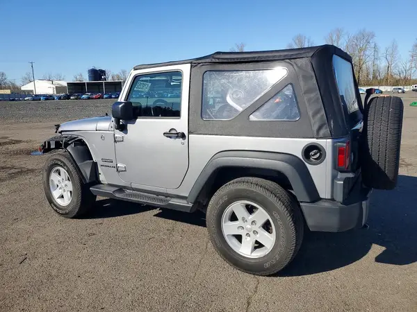 1C4GJWAG5HL660877 2017 JEEP WRANGLER - Image 2