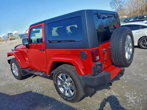 1C4GJWBG0HL537597 2017 JEEP WRANGLER - Image 2