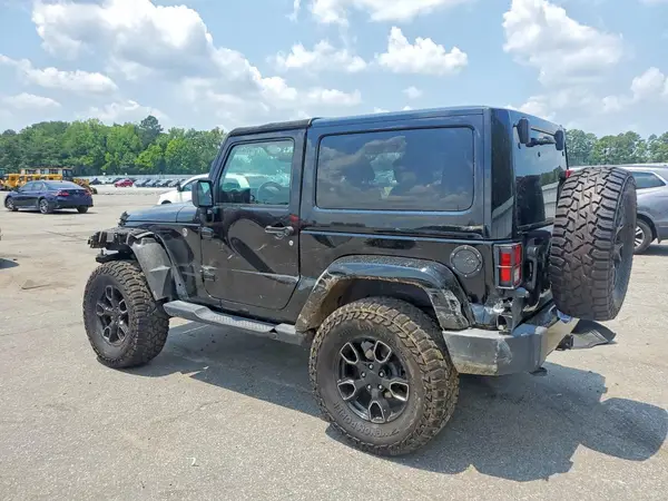 1C4GJWBG3HL640402 2017 JEEP WRANGLER - Image 2