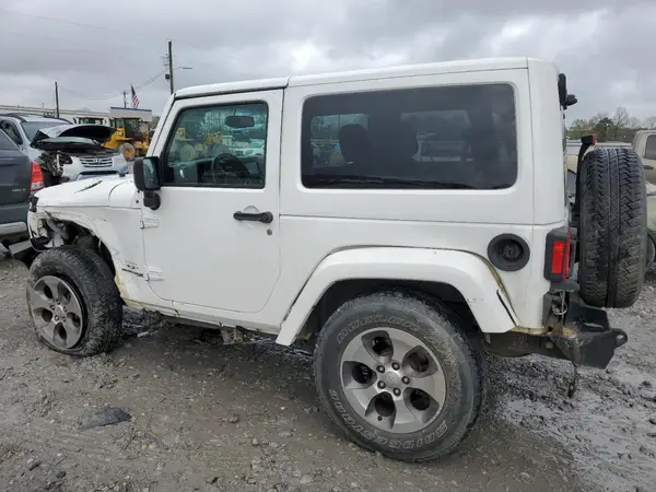 1C4GJWBG6JL922961 2018 JEEP WRANGLER - Image 2
