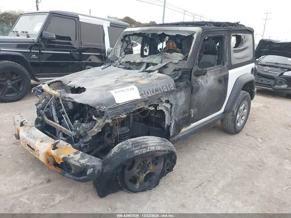 1C4GJXAG0MW766992 2021 JEEP WRANGLER - Image 2