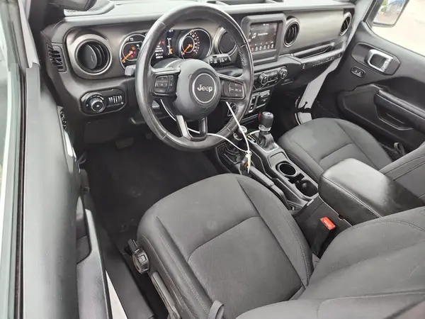 1C4GJXAG1KW614085 2019 JEEP WRANGLER - Image 8